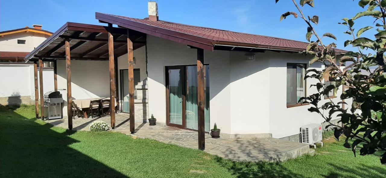 Villa Gardenia Sapareva Banya Bagian luar foto
