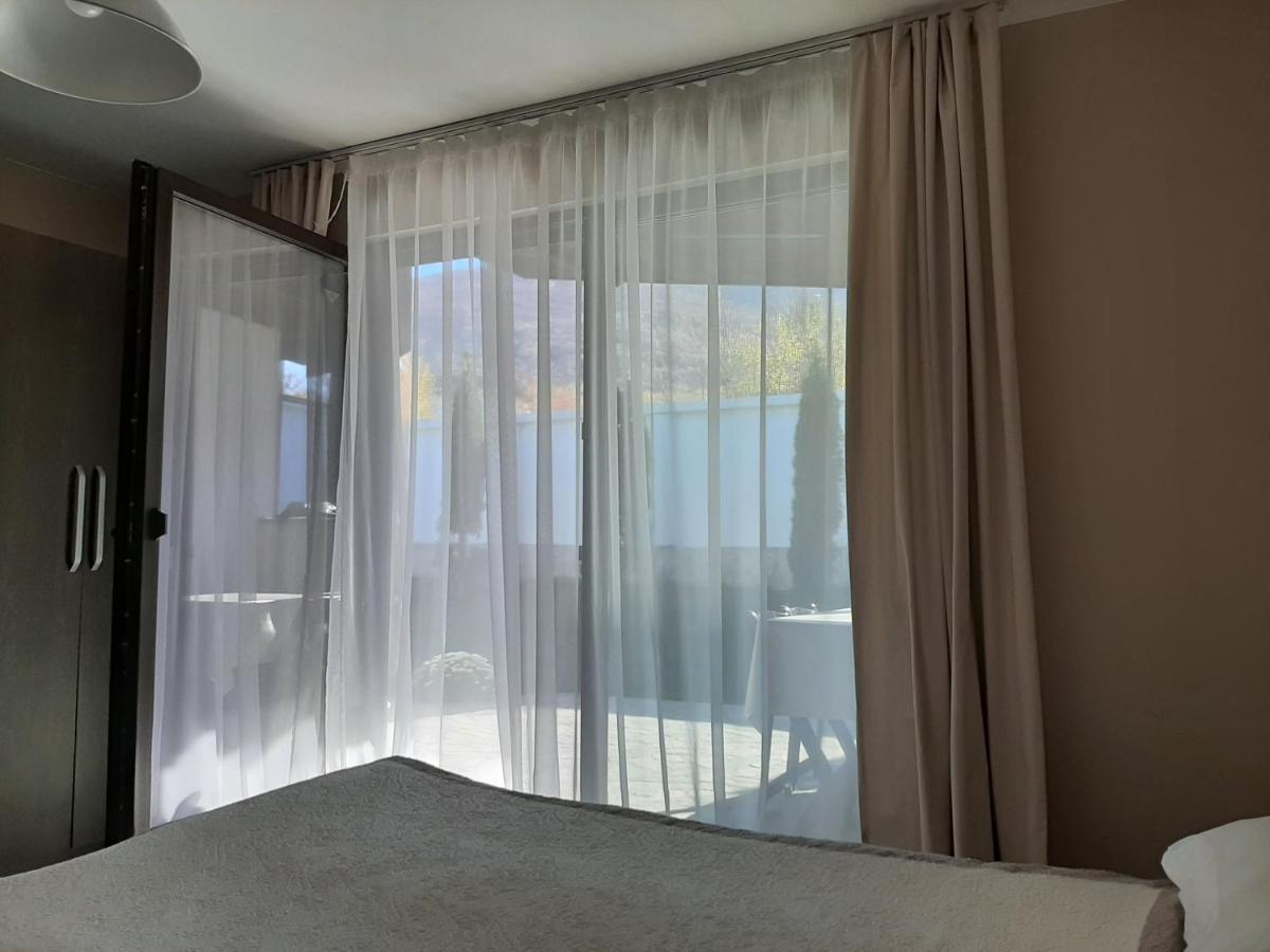 Villa Gardenia Sapareva Banya Bagian luar foto